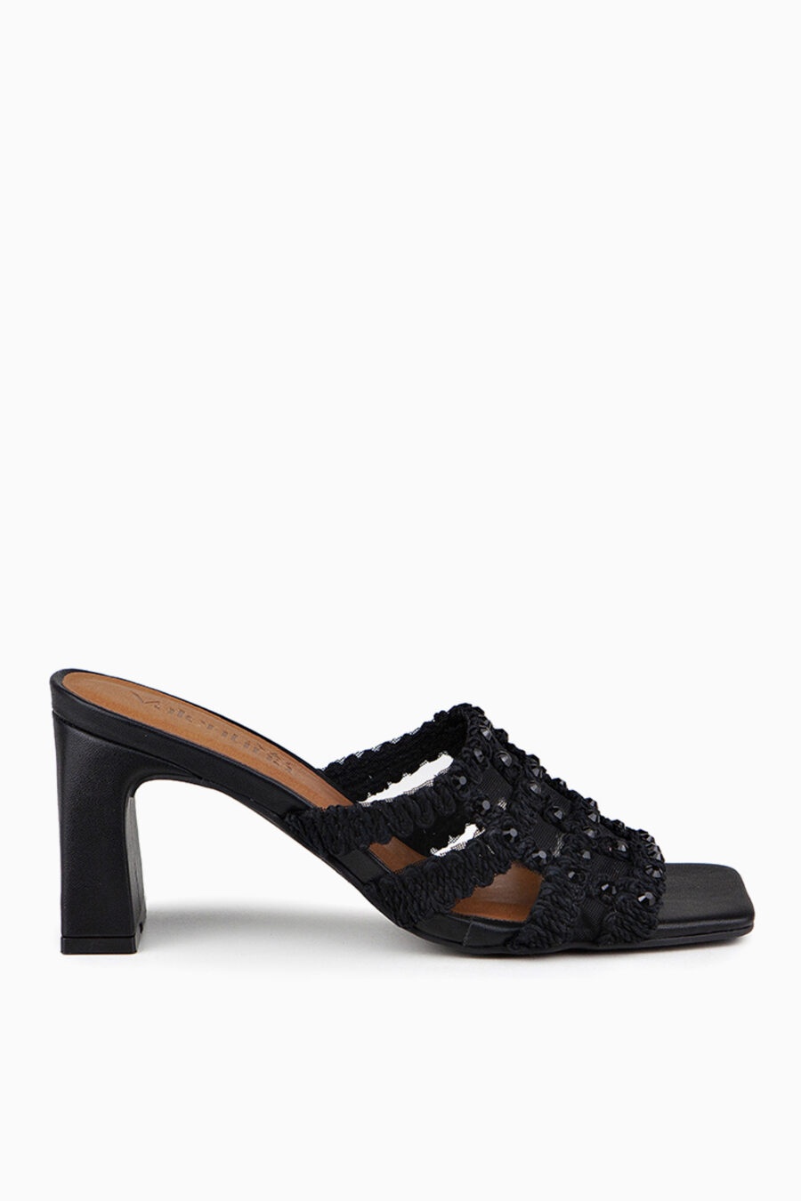 כפכף קרושה עקב שחור